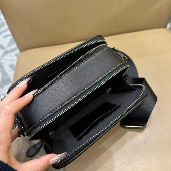 COACH Men's WYATT Crossbody Bag, Size 19.5 x 11.5 x 6.5 cm - Picture 9 of 9